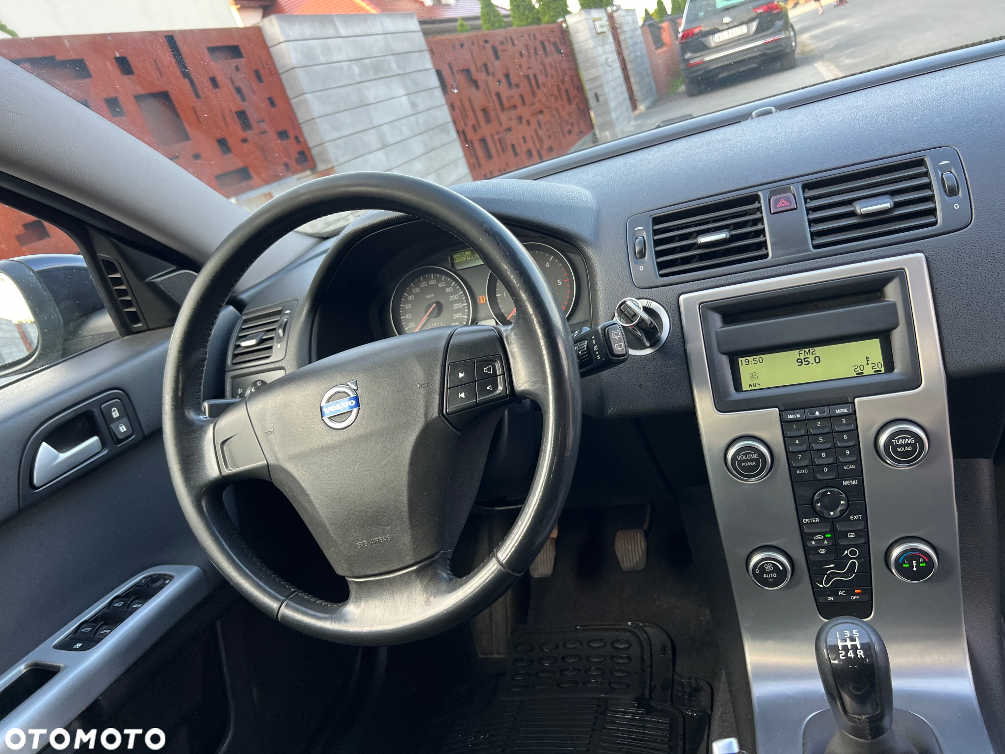 Volvo V50 1.6D DRIVe Momentum - 9