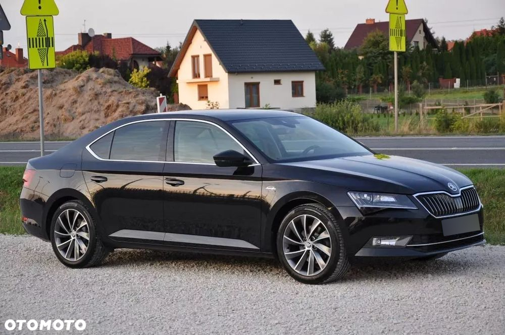 Skoda Superb 2.0 TSI L&K DSG - 6