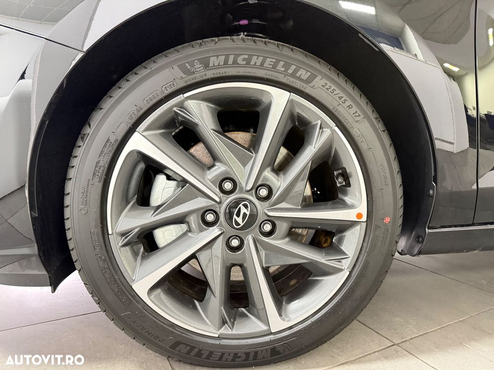 Hyundai i30 Fastback 1.5 T-GDI 140CP 7DCT MHEV Exclusive - 27