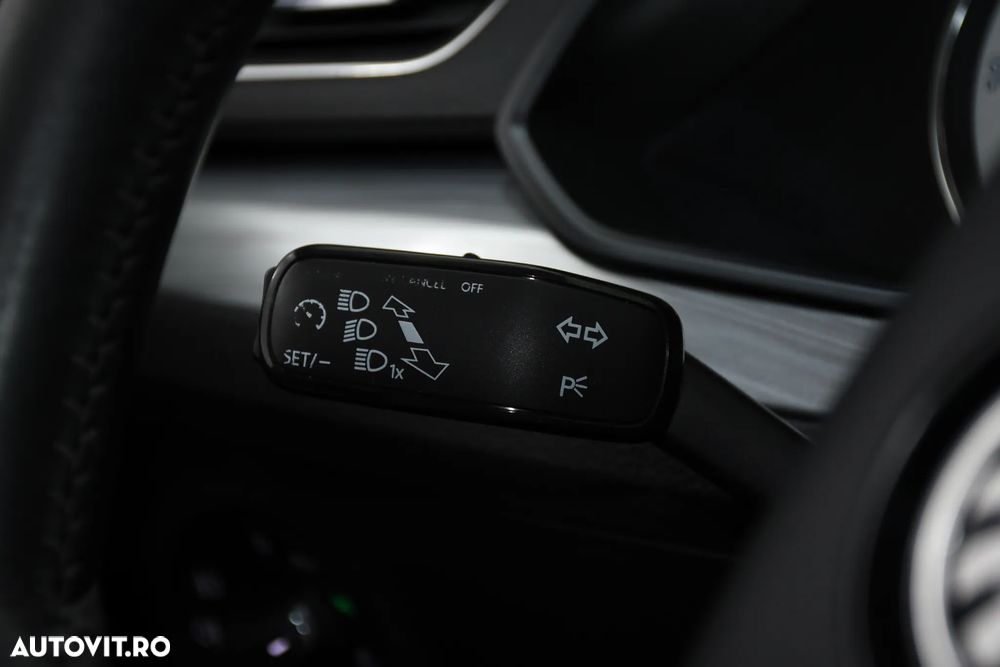 Skoda Superb 2.0 TDI DSG Premium Edition - 20