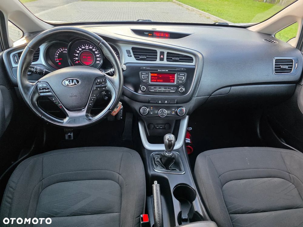 Kia Ceed 1.4 CVVT - 9