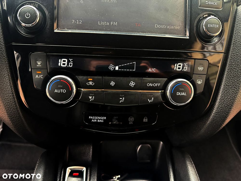 Nissan Qashqai 1.2 DIG-T Tekna - 17