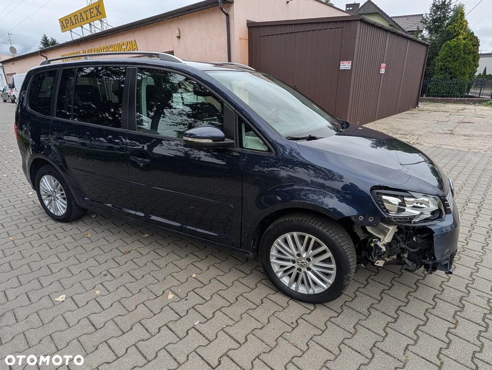 Volkswagen Touran - 5
