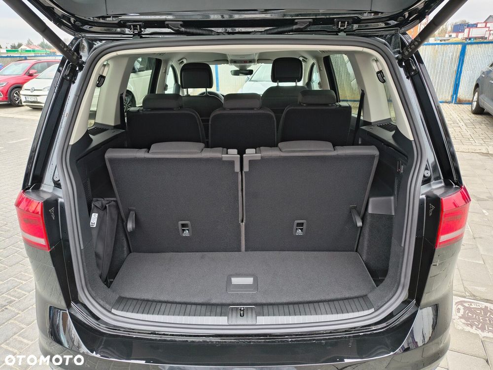 Volkswagen Touran 1.5 TSI EVO Comfortline Plus DSG - 9