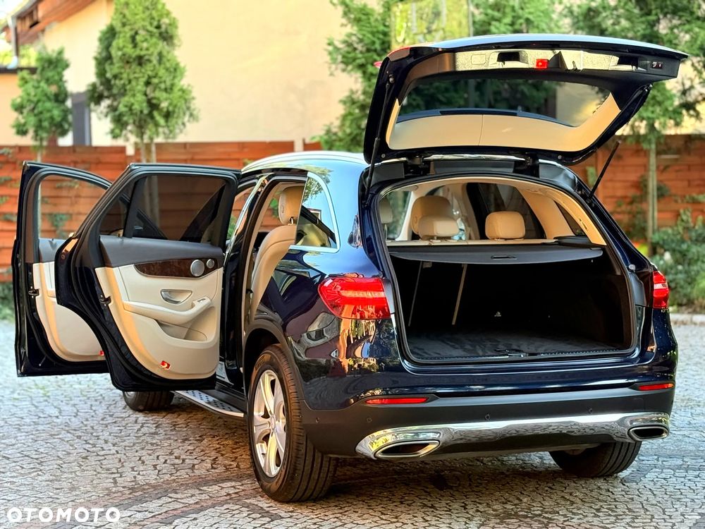 Mercedes-Benz GLC - 7