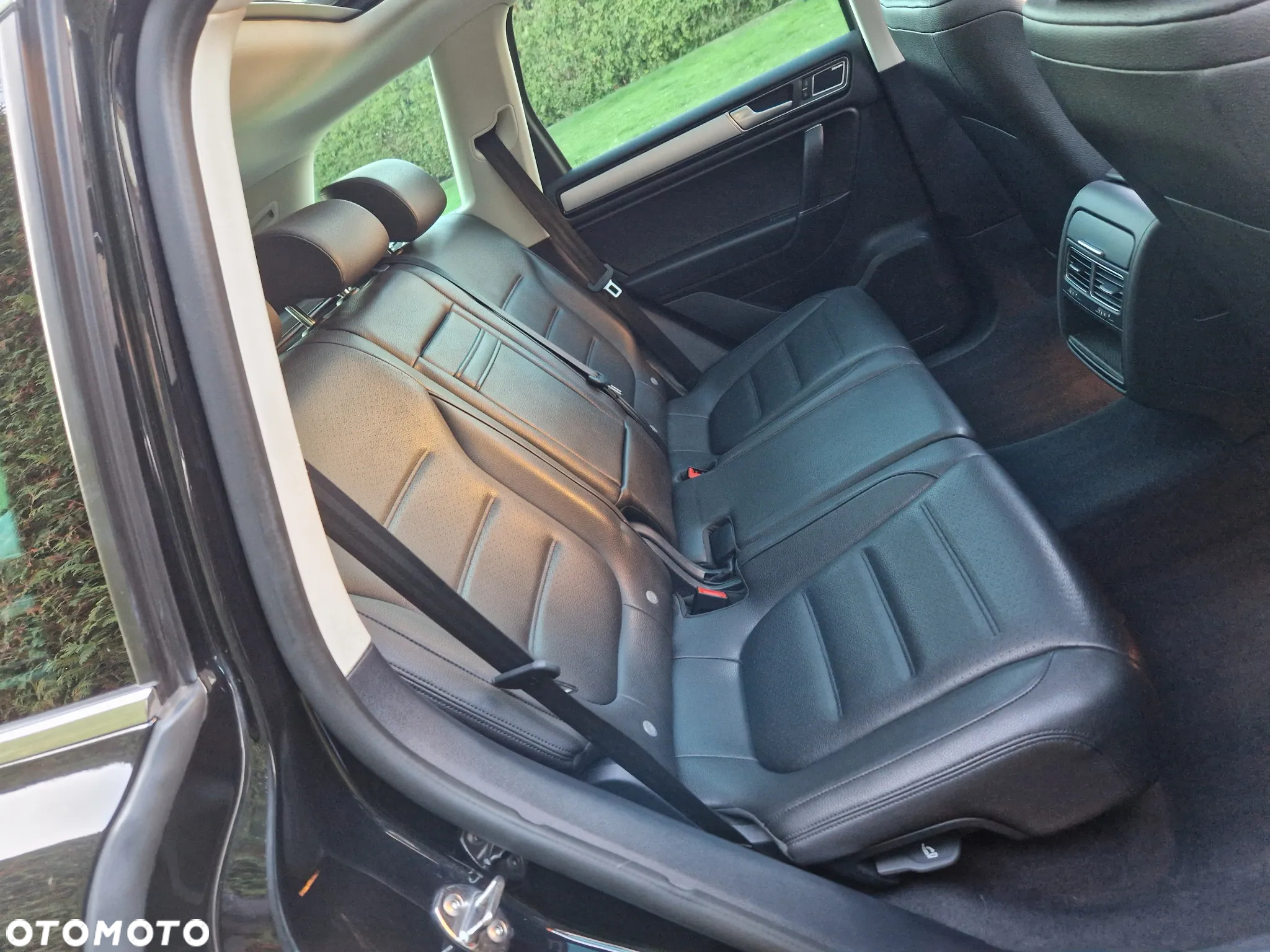 Volkswagen Touareg - 22