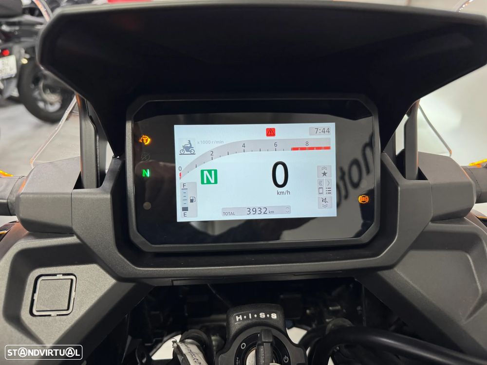 Honda NC750X DCT - 6