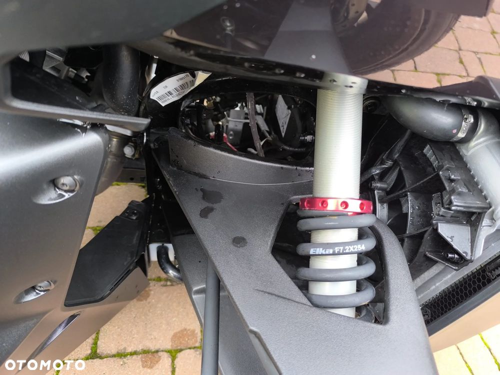 Can-Am Spyder - 7