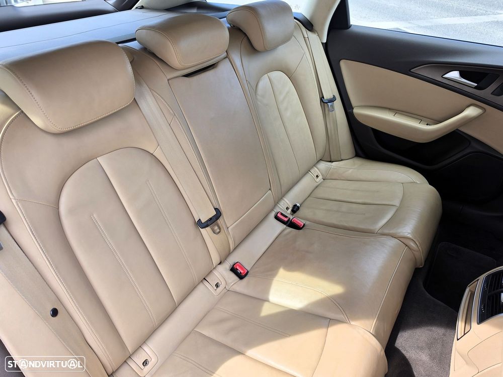Audi A6 Avant 2.0 TDi Exclusive Multitronic - 38