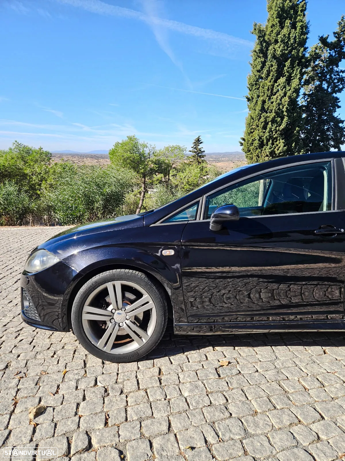 SEAT Leon 2.0 TDI DPF FR - 11