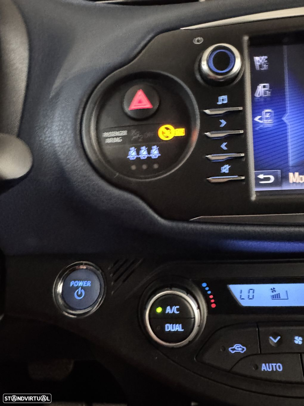 Toyota Yaris 1.5 HSD Exclusive+P.Luxury - 20