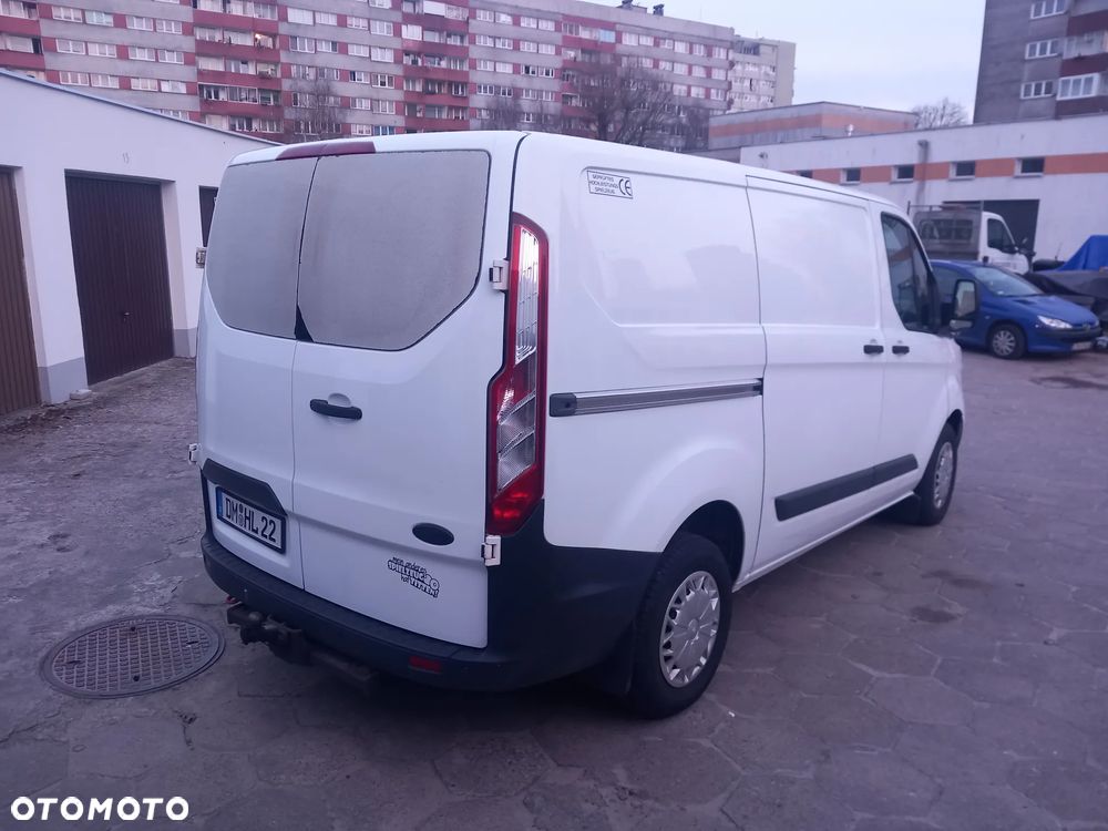 Ford TRANSIT CUSTOM - 14