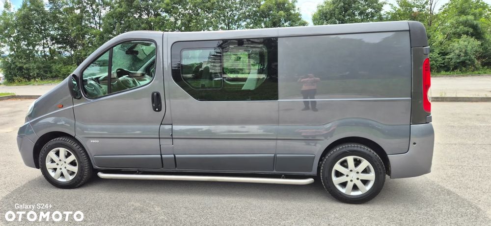 Opel Vivaro - 20