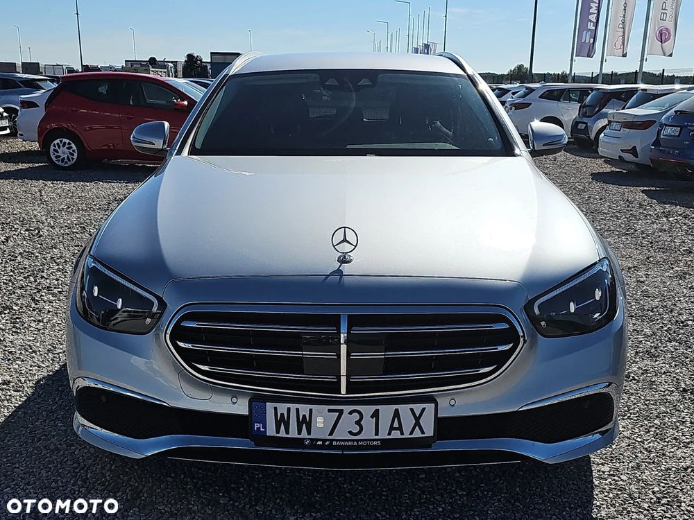 Mercedes-Benz Klasa E 220 d mHEV 4-Matic Exclusive 9G-Tronic - 3