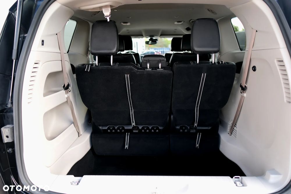 Chrysler Pacifica - 13