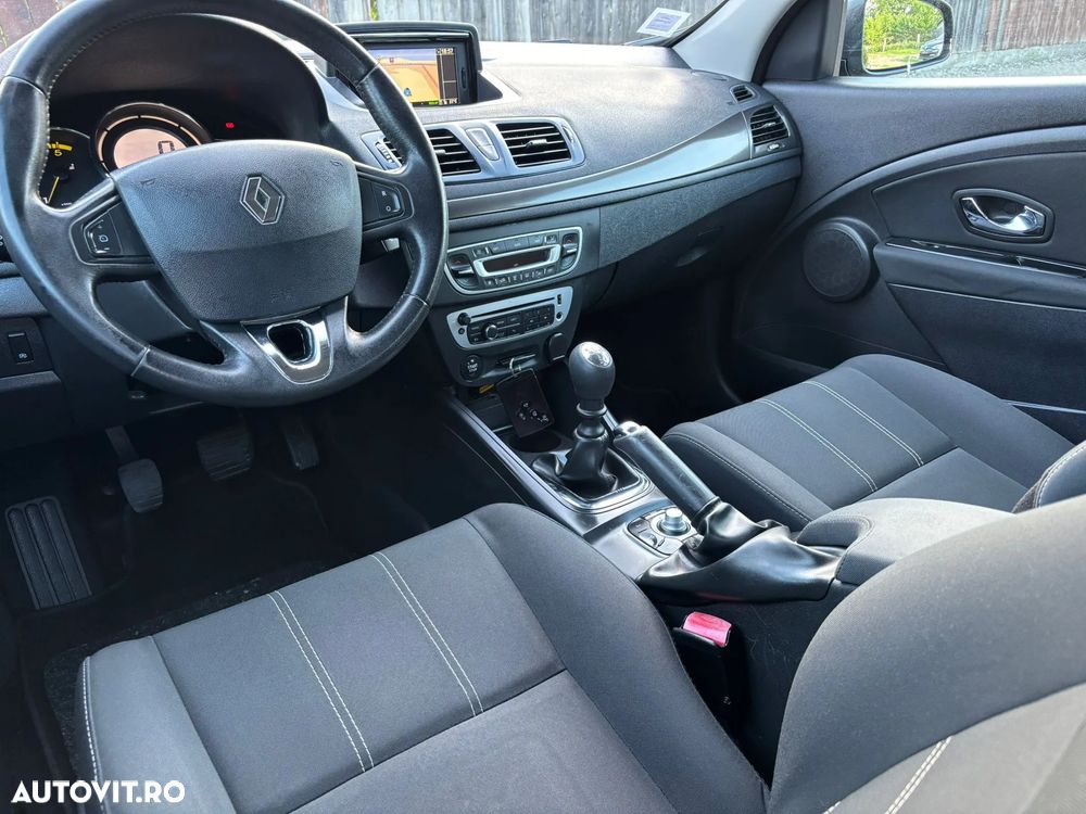 Renault Megane dCi 110 FAP EDC LIMITED - 6