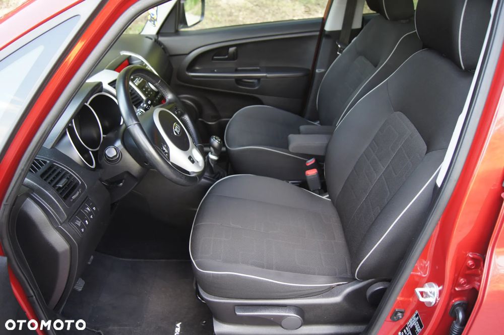 Kia Venga 1.4 CVVT Spirit - 11