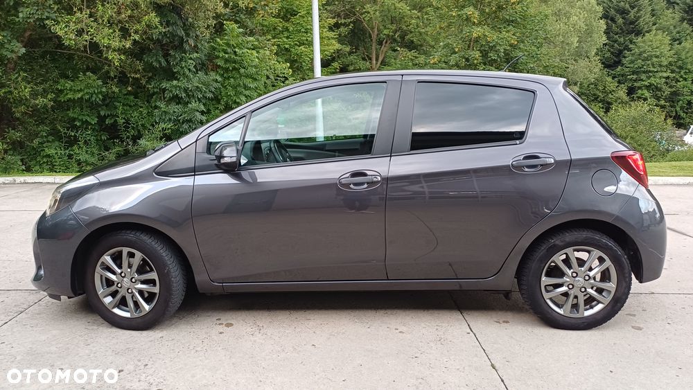 Toyota Yaris 1.0 Premium EU6 - 8