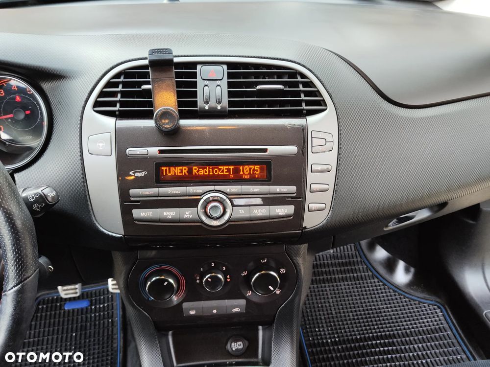 Fiat Bravo 1.4 T-JET 16V Dynamic - 28