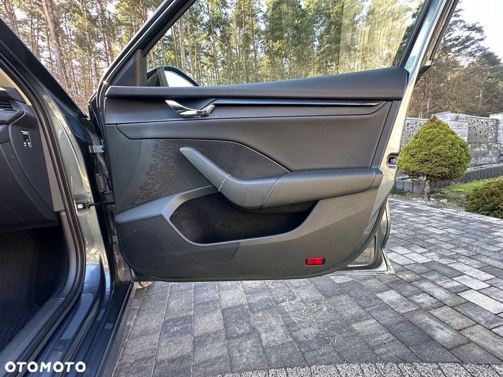 Skoda Octavia 2.0 TDI SCR 4x4 Style DSG - 15