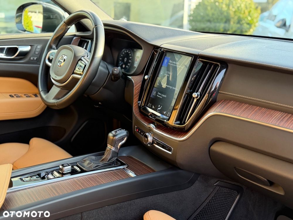 Volvo XC 60 D4 Inscription - 16