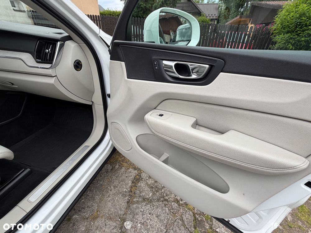 Volvo XC 60 D4 AWD Inscription - 15