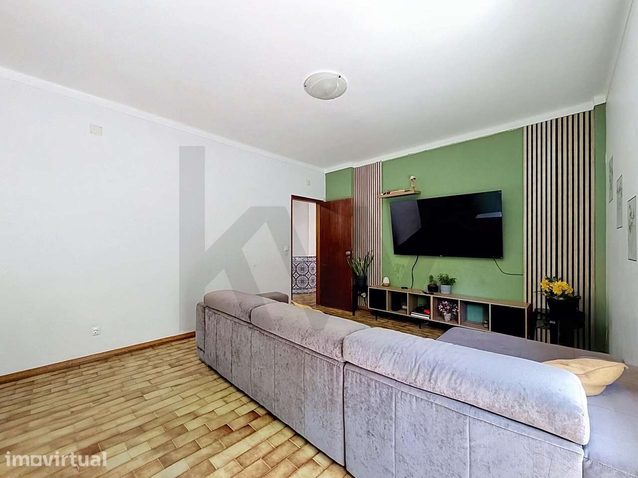 Apartamento T3 com 141 m2 | Varandas | Arrecadação | Centro de Santaré - Grande imagem: 2/27