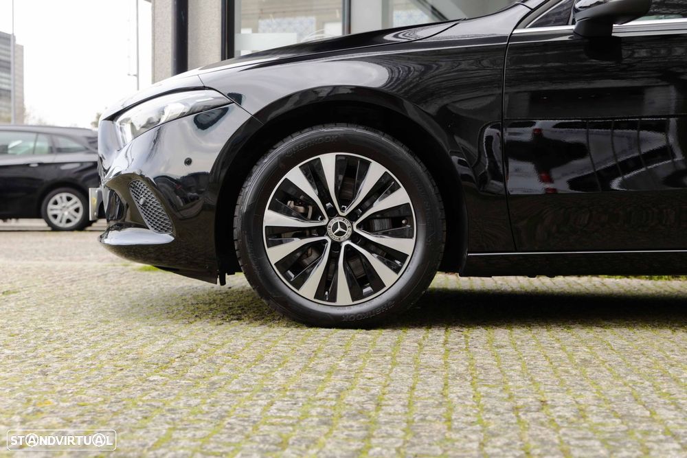 Mercedes-Benz A 250 e Style Plus - 3