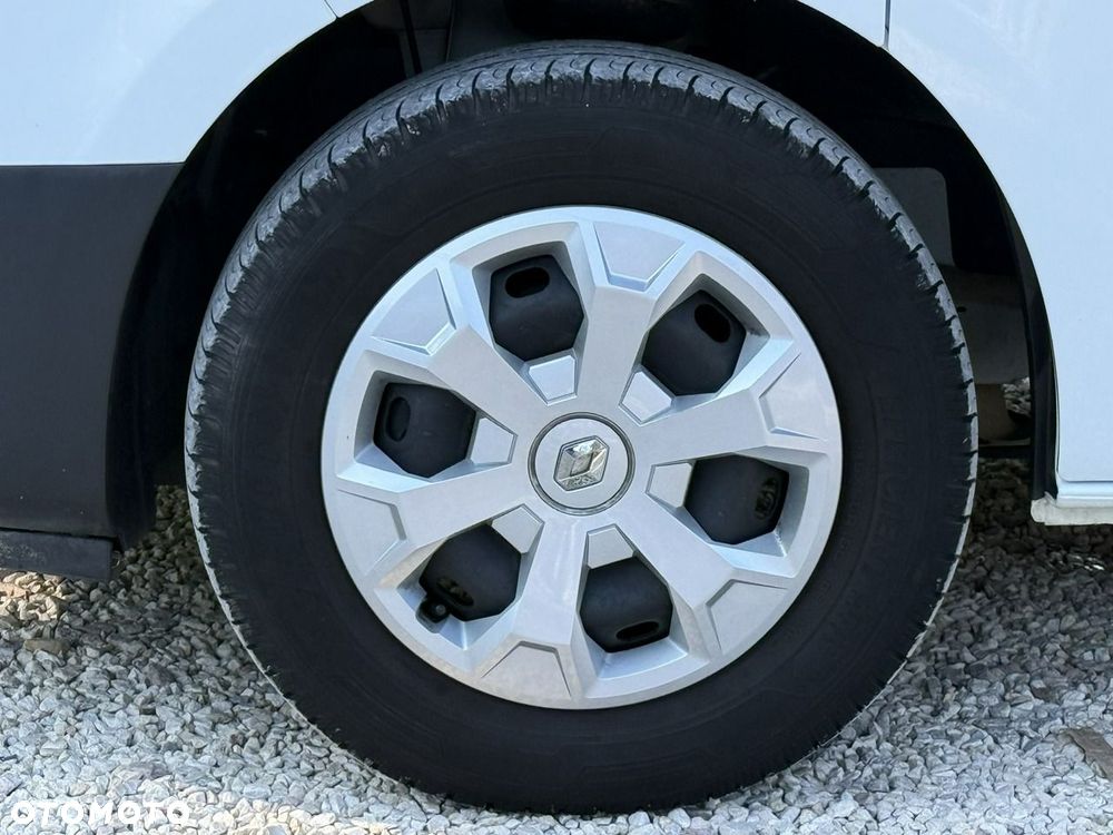 Renault Trafic - 9