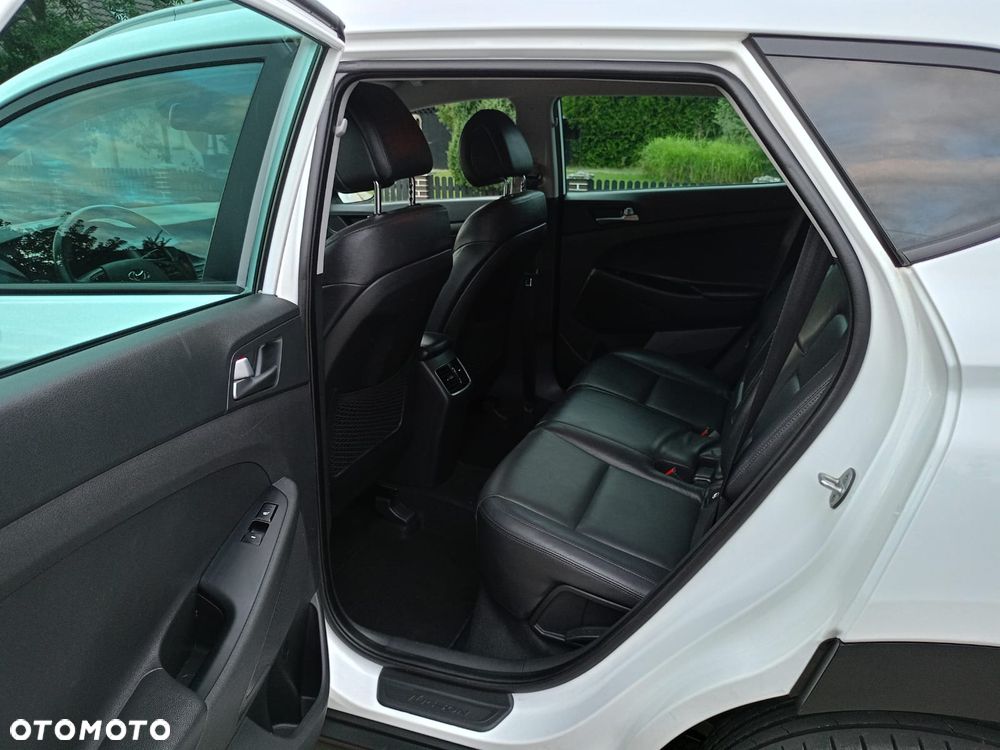 Hyundai Tucson - 12