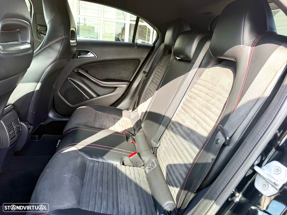Mercedes-Benz A 180 CDI AMG Line - 15