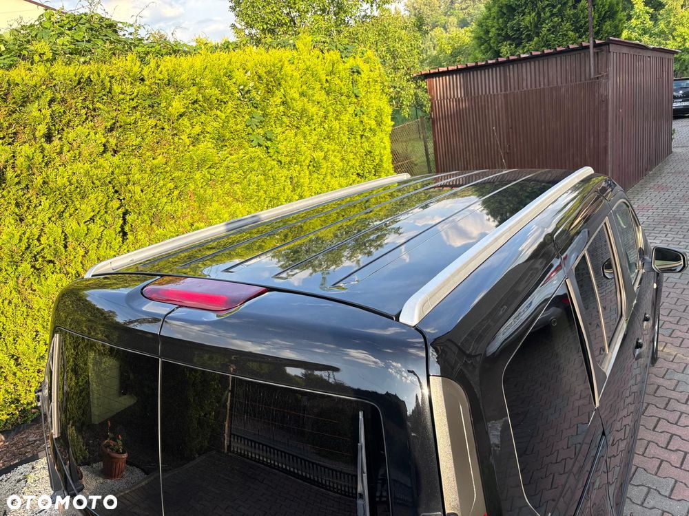 Ford Tourneo Connect Grand - 34