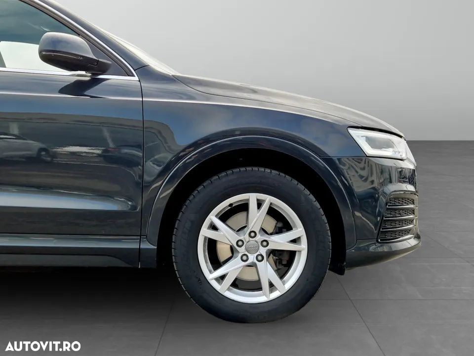 Audi Q3 2.0 TDI Quattro Stronic Sport - 11
