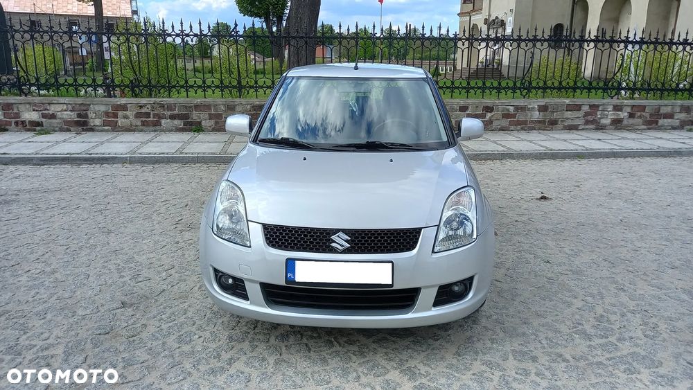 Suzuki Swift - 3