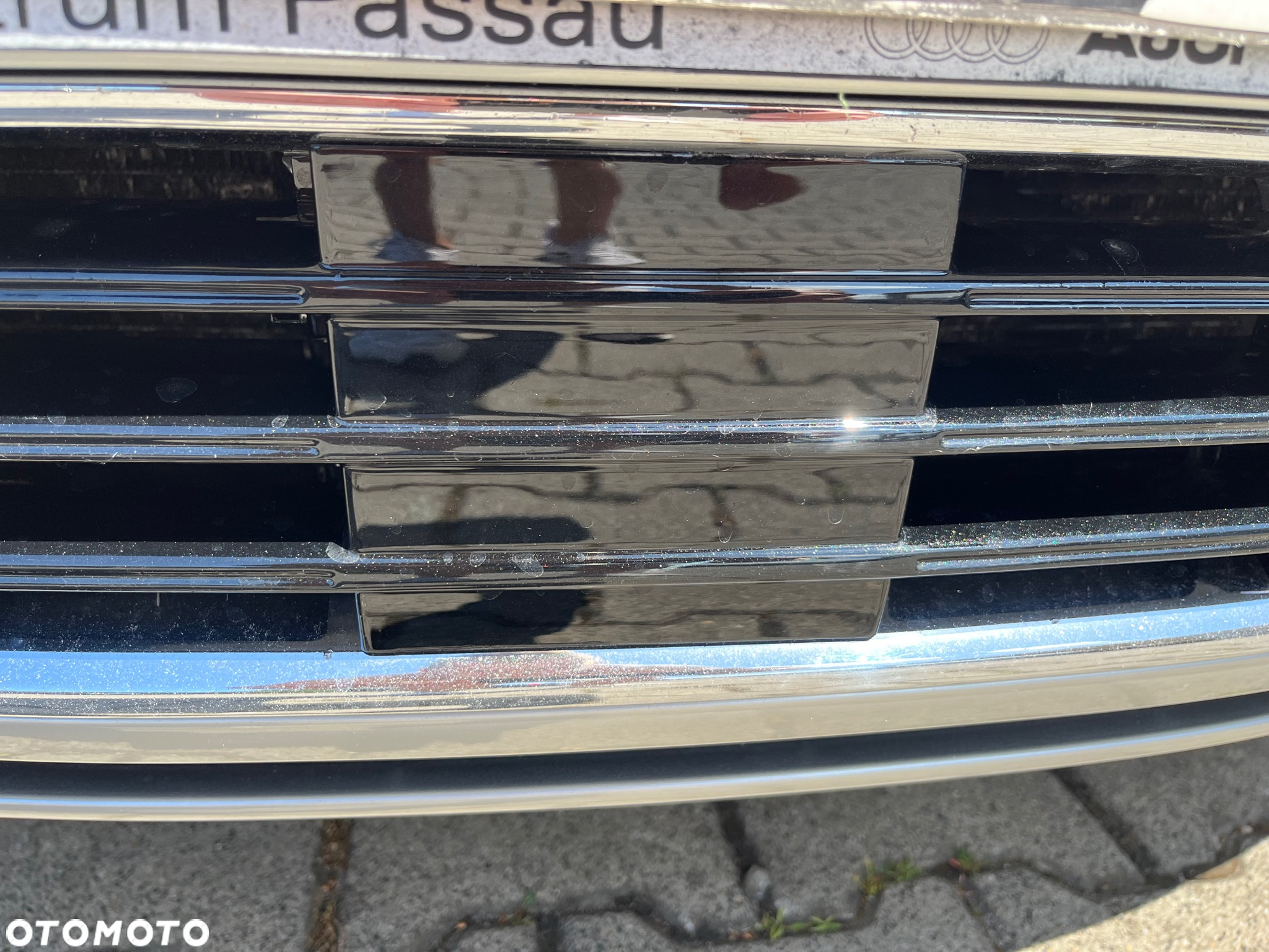 Audi A8 4.2 Quattro - 33