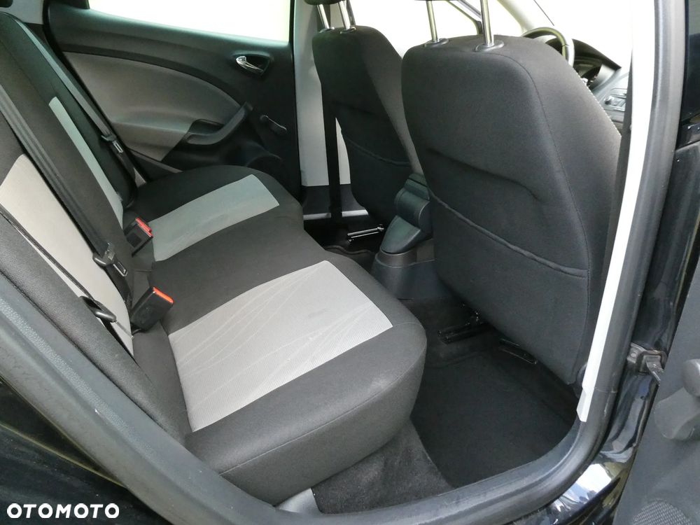 Seat Ibiza 1.4 16V Style - 24