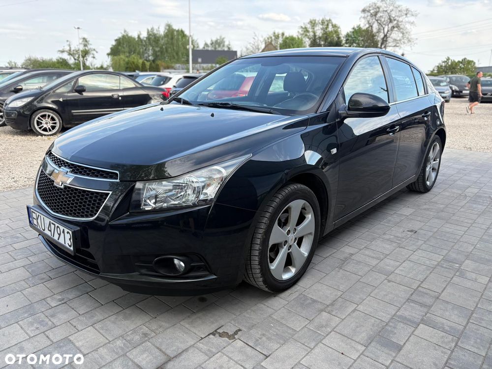 Chevrolet Cruze 1.6 - 3