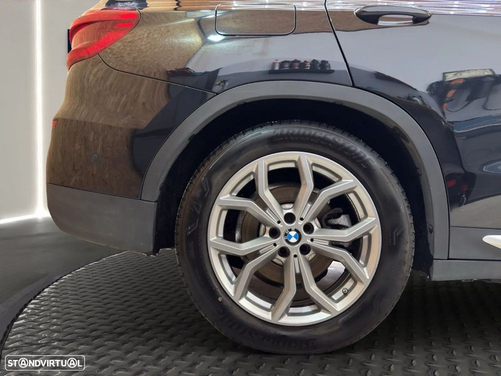 BMW X3 xDrive30e Aut. xLine - 25