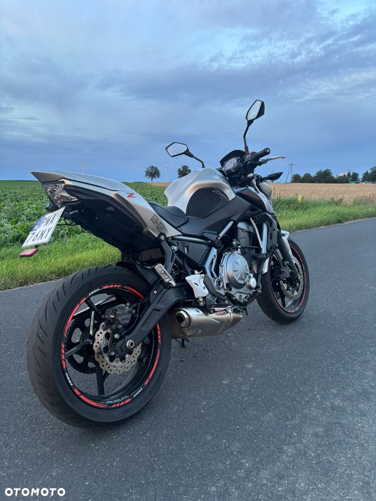 Kawasaki Z 650 - 4