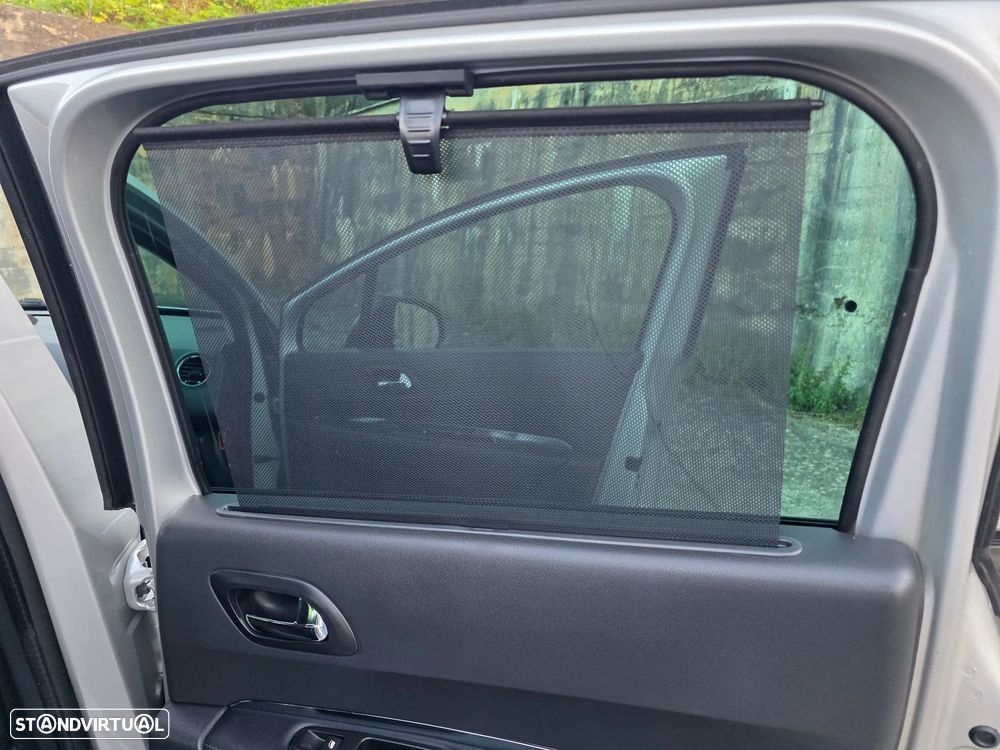 Peugeot 3008 1.2 PureTech Allure - 19