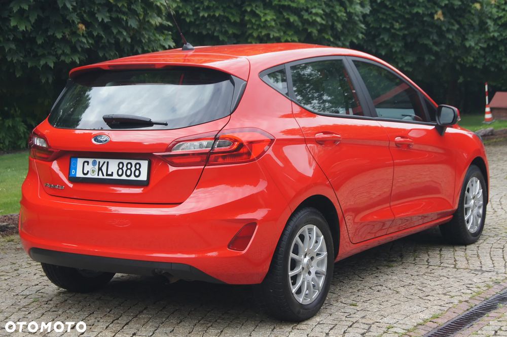 Ford Fiesta 1.1 S&S TREND - 16