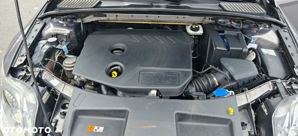 Ford Mondeo - 26