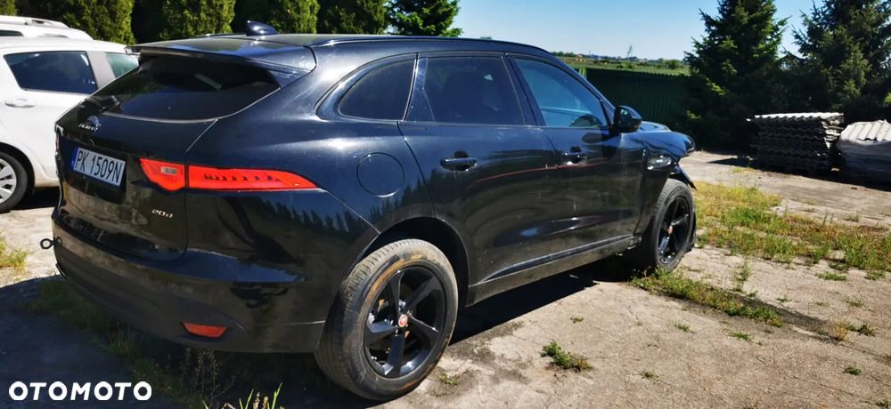 Jaguar F-Pace 2.0 i4D AWD R-Sport - 3