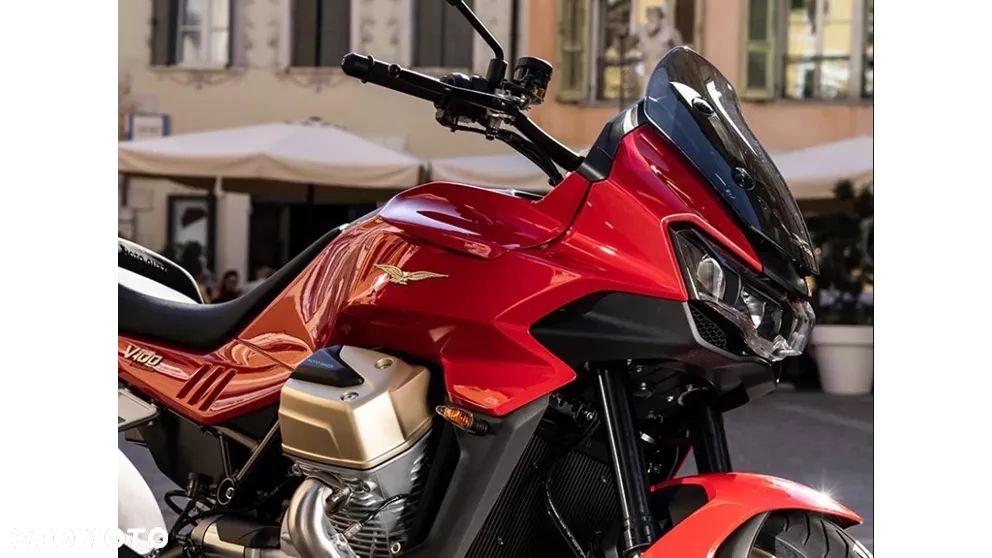 Moto Guzzi V100 Mandello - 6