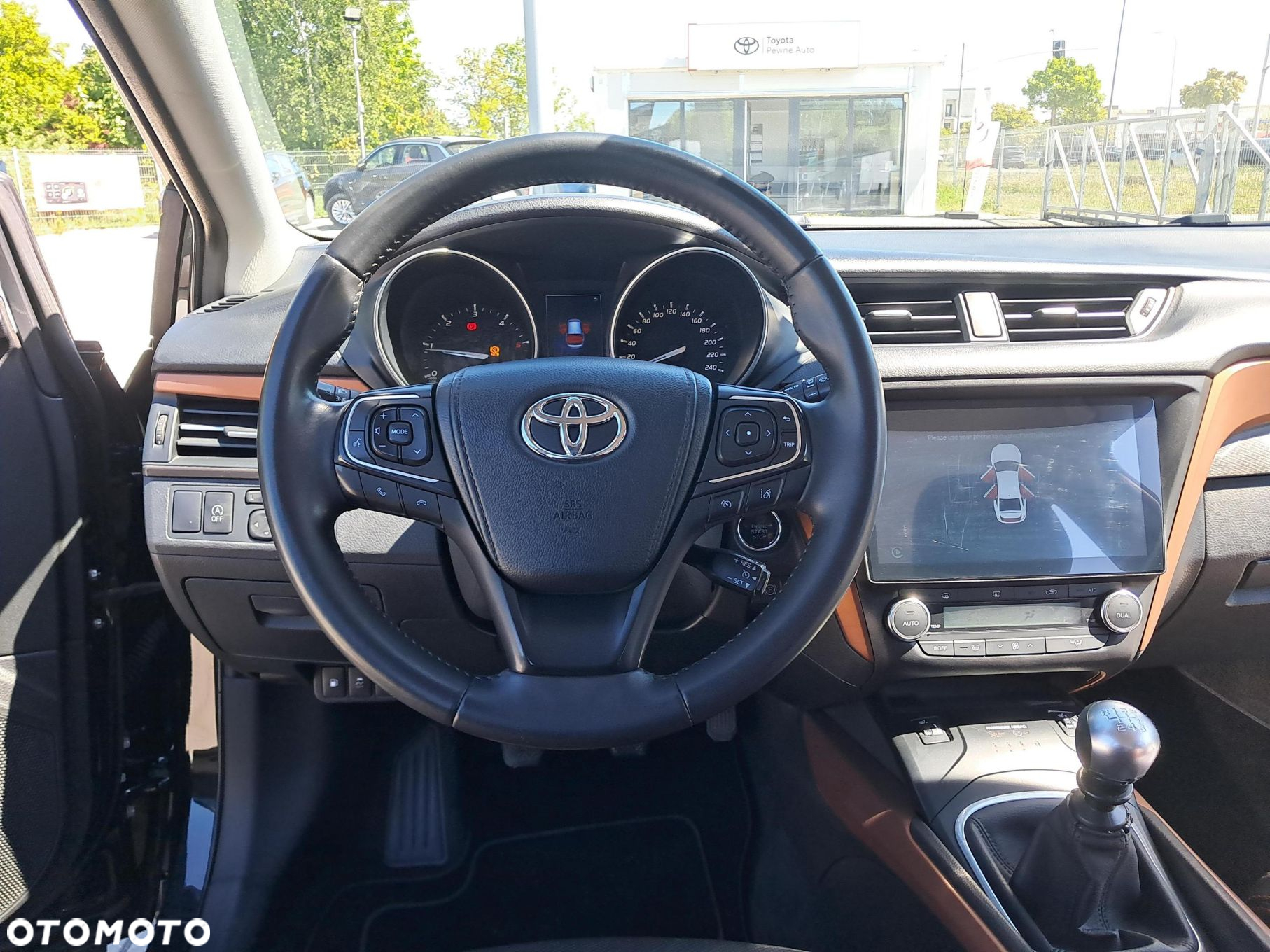 Toyota Avensis 2.0 D-4D Premium - 12