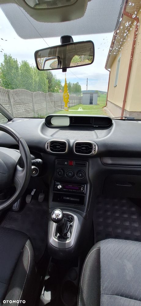 Citroën C3 Picasso 1.4i Attraction - 12