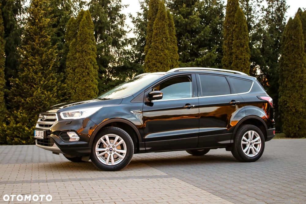 Ford Kuga 1.5 EcoBoost 2x4 Titanium - 12