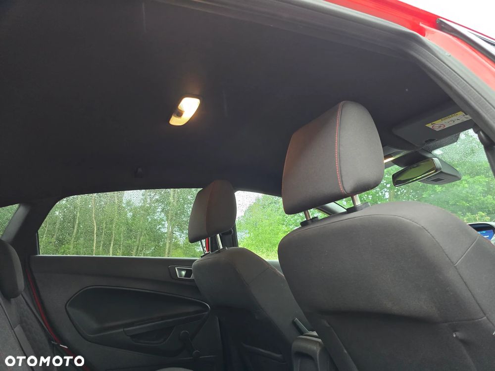 Ford Fiesta 1.0 EcoBoost S&S ST-LINE X - 12