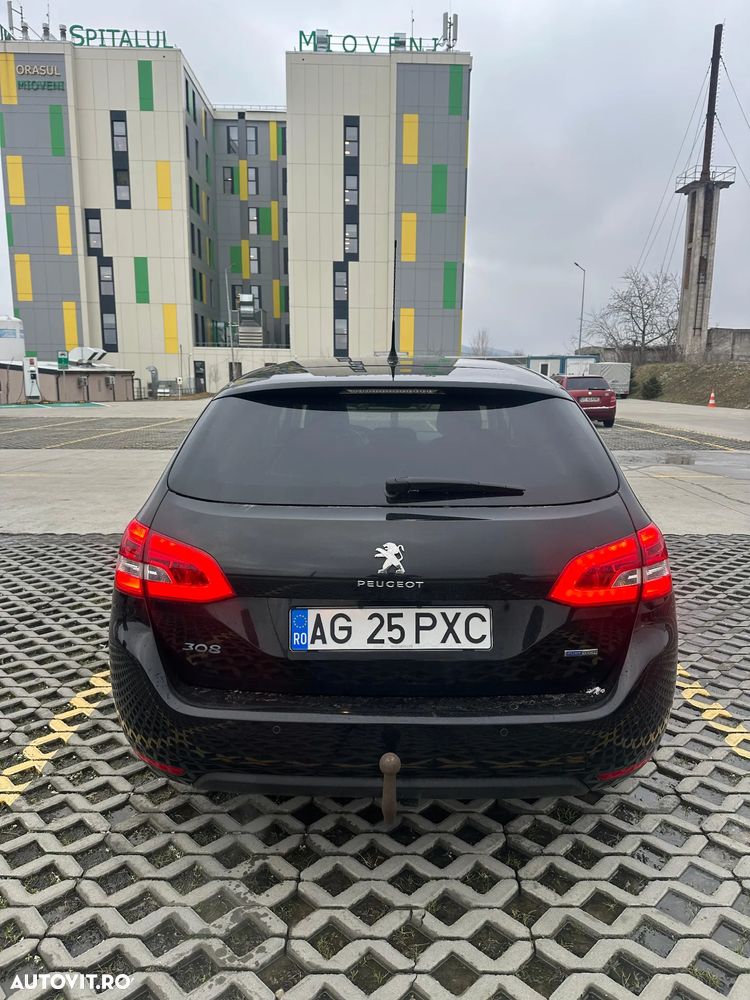 Peugeot 308 - 5