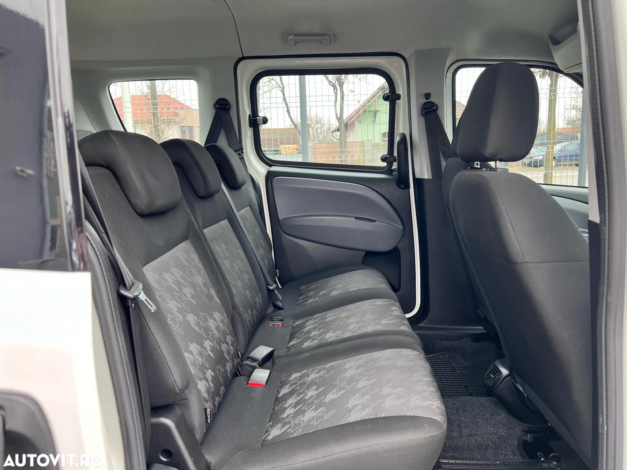 Opel Combo - 15